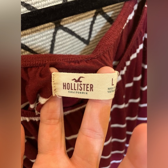 Hollister cropped quarter sleeve top size large - Picture 2 of 4